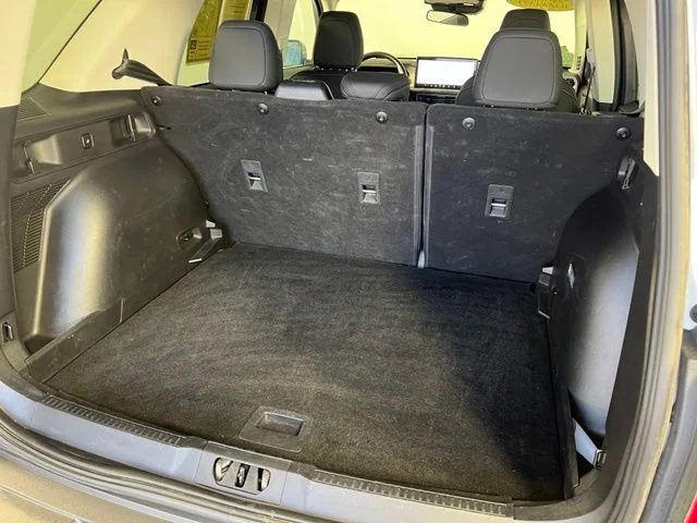 Used 2025 White Ford Big Bend image 35
