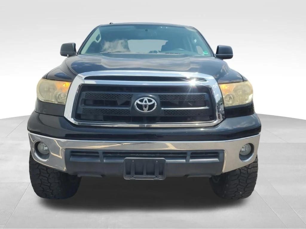 Used 2012 Black Toyota Grade image 12
