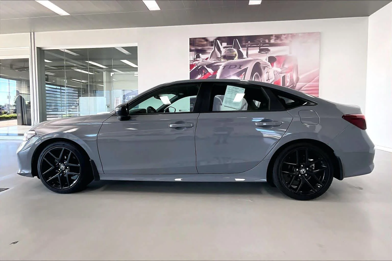 Used 2025 Urban Gray Pearl Honda Sport image 3