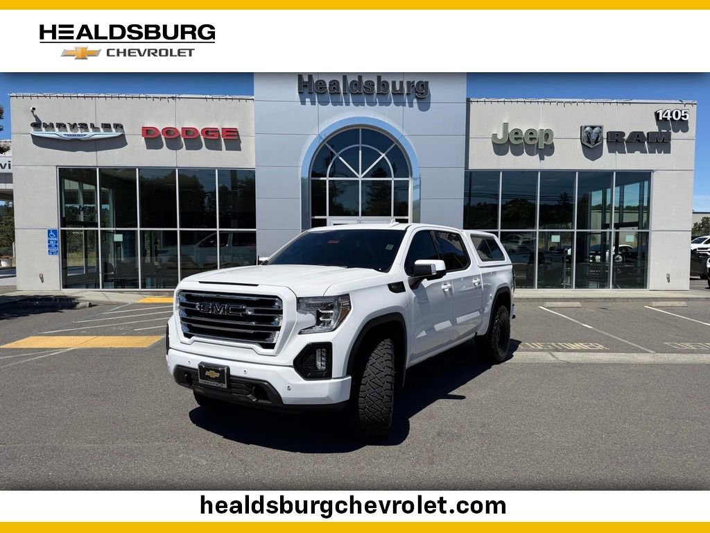 2019 GMC Sierra 4WD Crew Cab Short Box SLT's photo