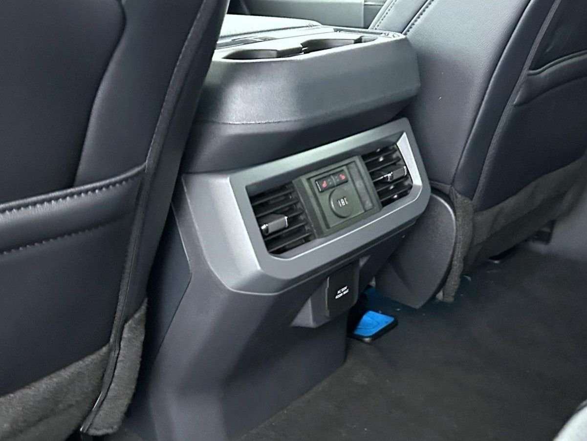 New 2026 Avalanche Ford Lariat image 21