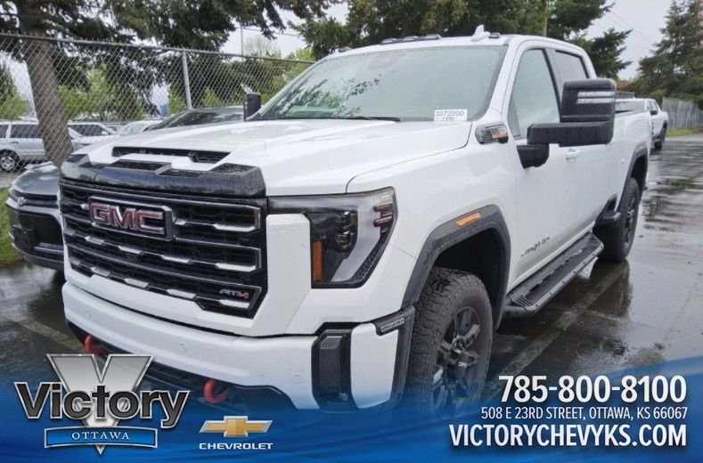 2024 GMC Sierra 4WD Crew Cab Standard Box AT4's photo