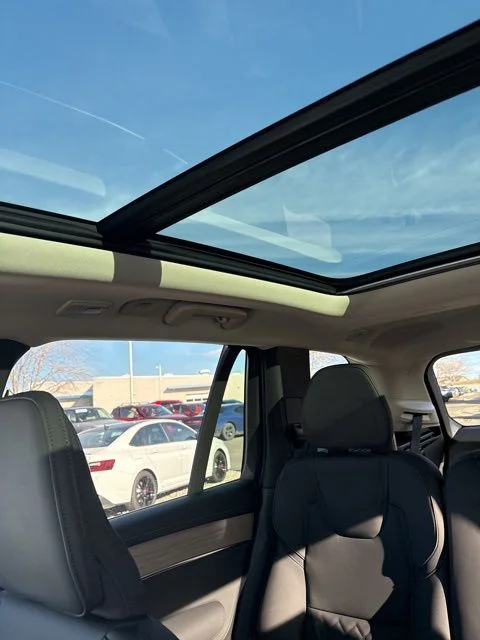 New 2026 Vapour Grey Volvo Plus image 32