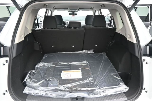 New 2026 Everest White Pearl TriCoat Nissan SV image 14
