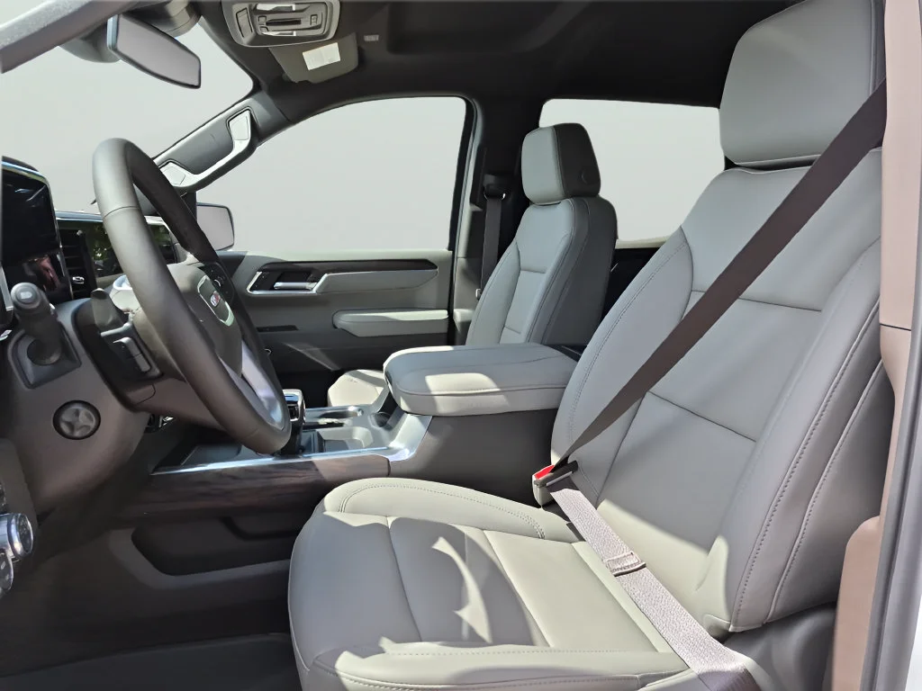 2026 GMC Sierra 1500 SLT - Photo 17