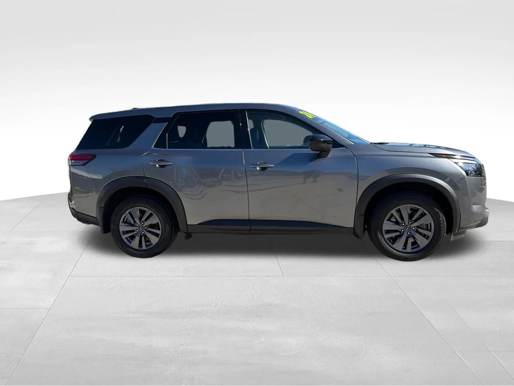 2024 Nissan Pathfinder S - Photo 13