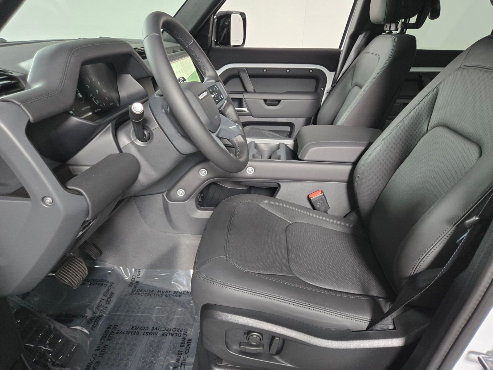 New 2026 Fuji White LAND ROVER X-Dynamic SE image 11