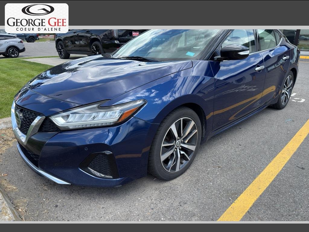 2020 Nissan Maxima SL's photo
