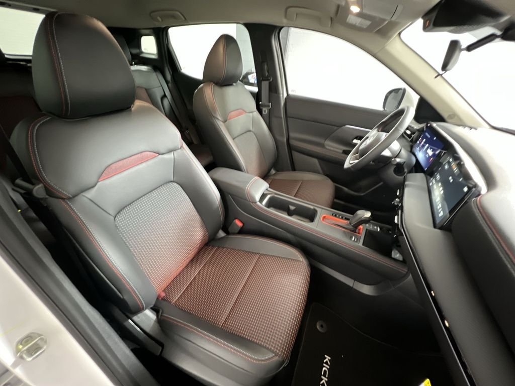 2025 Nissan Kicks SR AWD - Photo 25