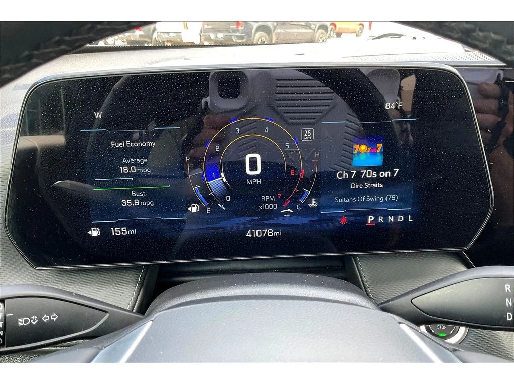 Used 2025 Lakeshore Blue Metallic Chevrolet LT image 13