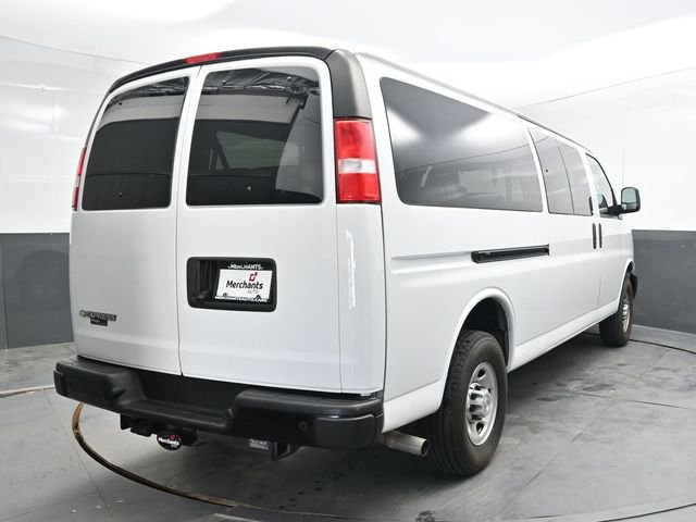 Used 2024 White Chevrolet LS image 6