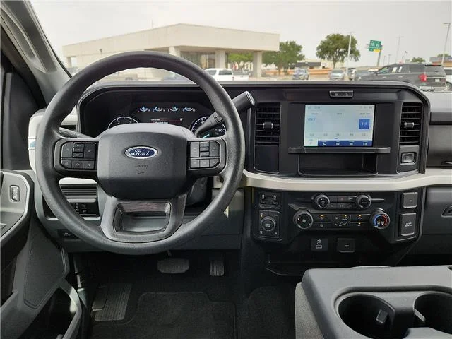 Used 2025 Gray Ford  image 10