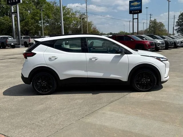 New 2027 Summit White Chevrolet RS image 8