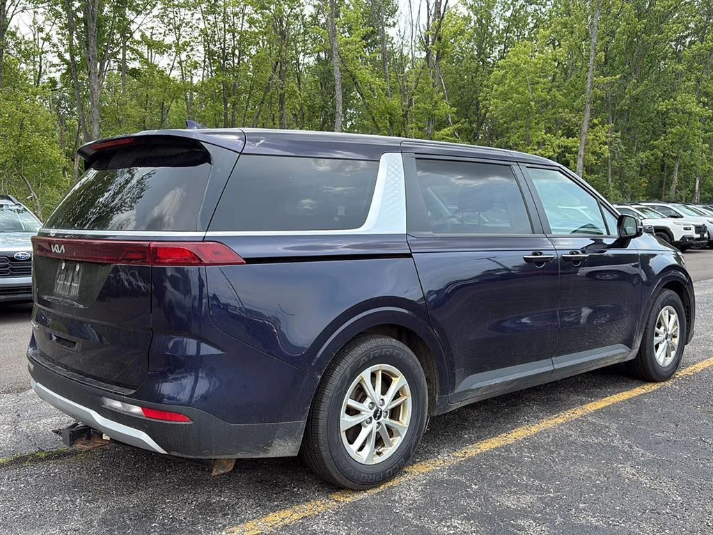 Used 2022 Deep Chroma Blue Kia LXS image 16
