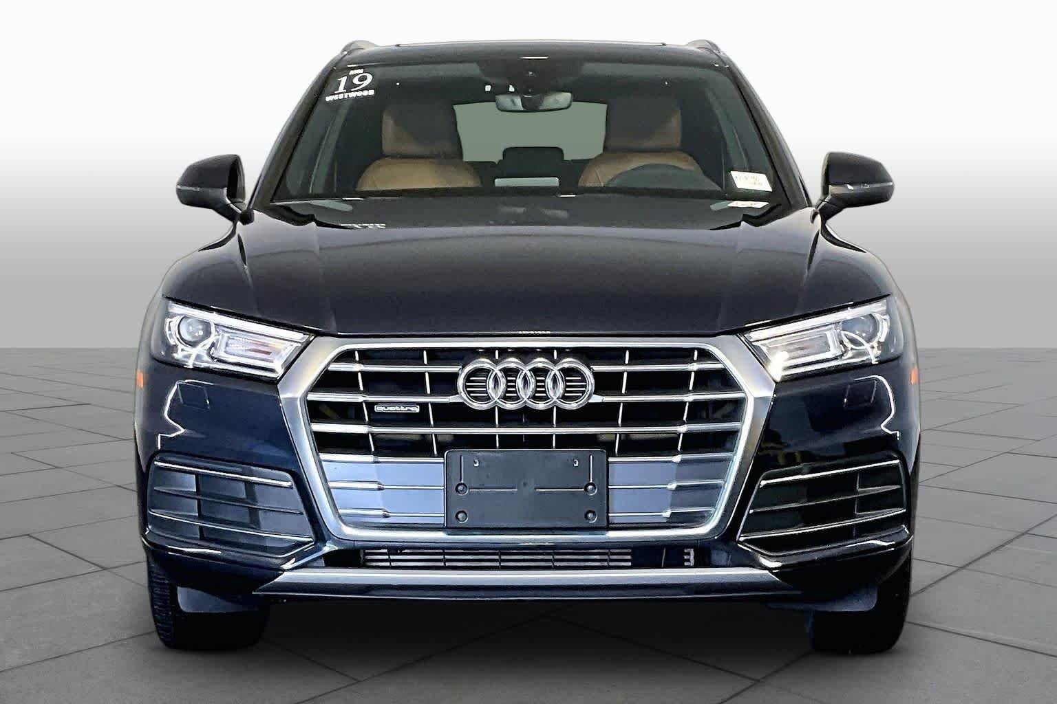 Used 2019 Moonlight Blue Metallic Audi Premium image 4