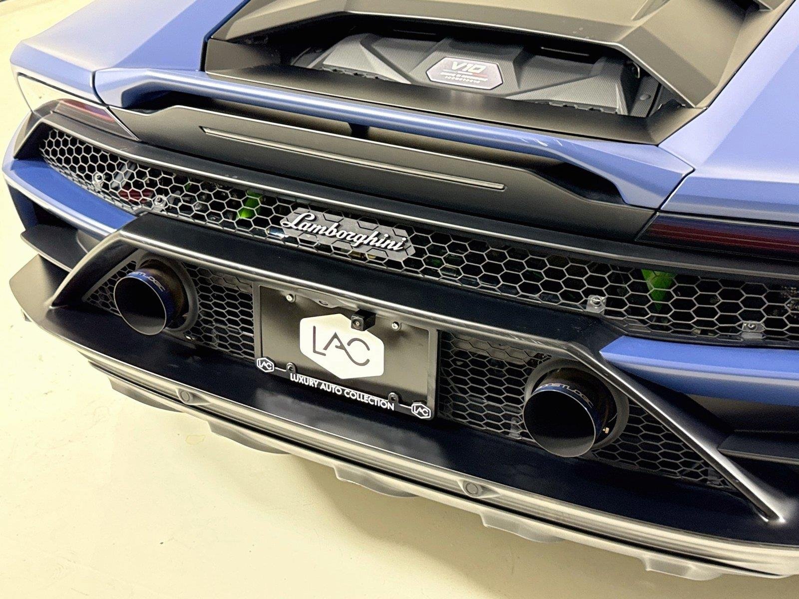 Used 2023 Blu Grifo Matte Lamborghini COUPE  | BOOST LOGIC TT KIT image 44