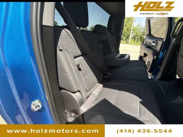 Certified Used 2022 Dynamic Blue Metallic GMC Elevation image 25