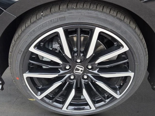 New 2026 Crystal Black Pearl Honda Touring image 10