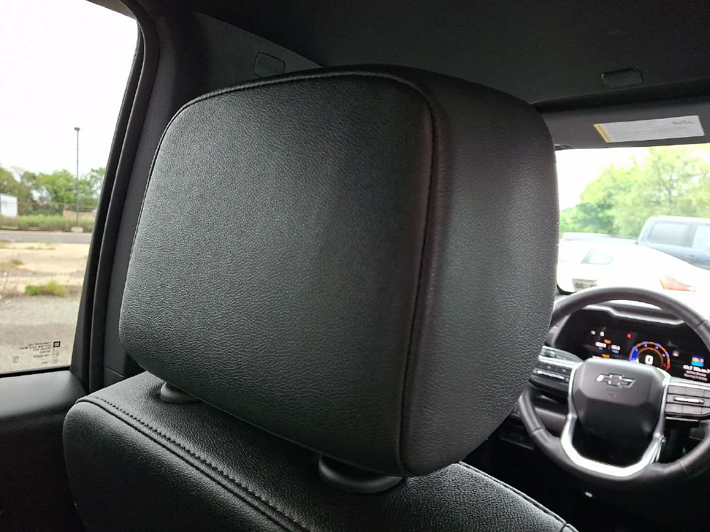Used 2025 Black Chevrolet Trail Boss image 14