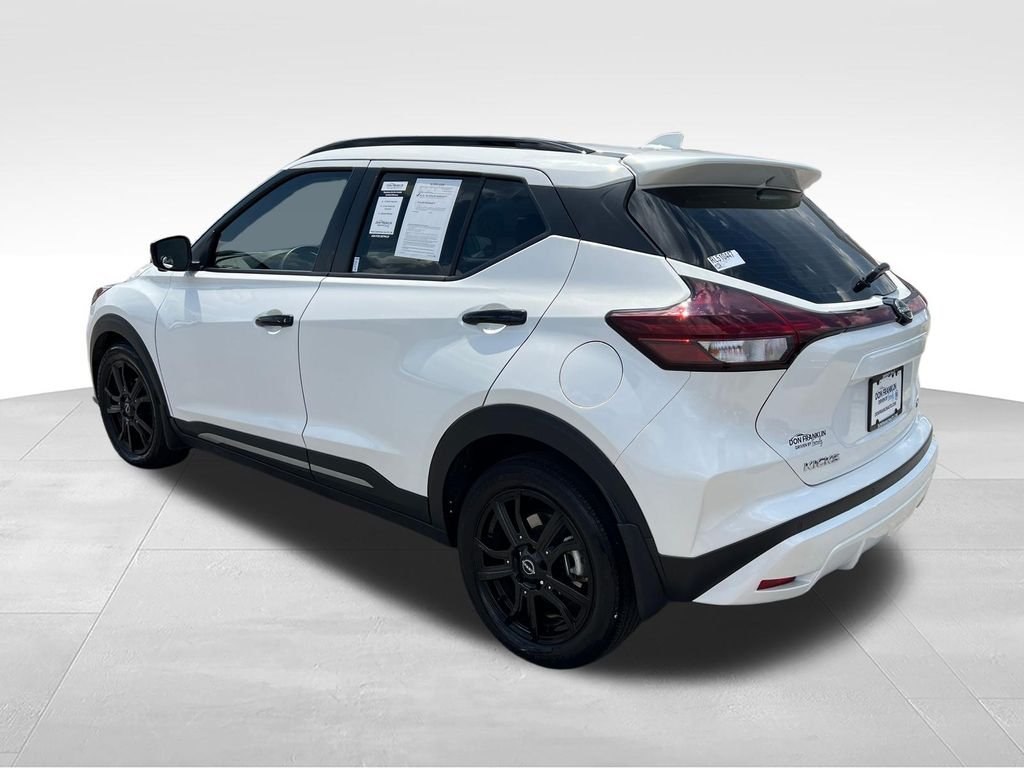 Used 2024 White Nissan SR image 3