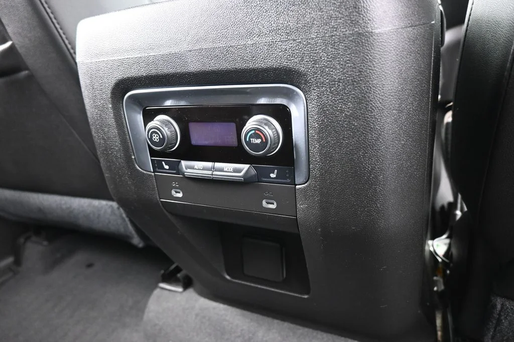 Used 2021 Black Chevrolet High Country image 51