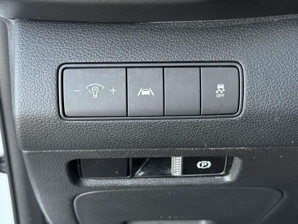 Certified Used 2021 Gray Hyundai SEL image 26