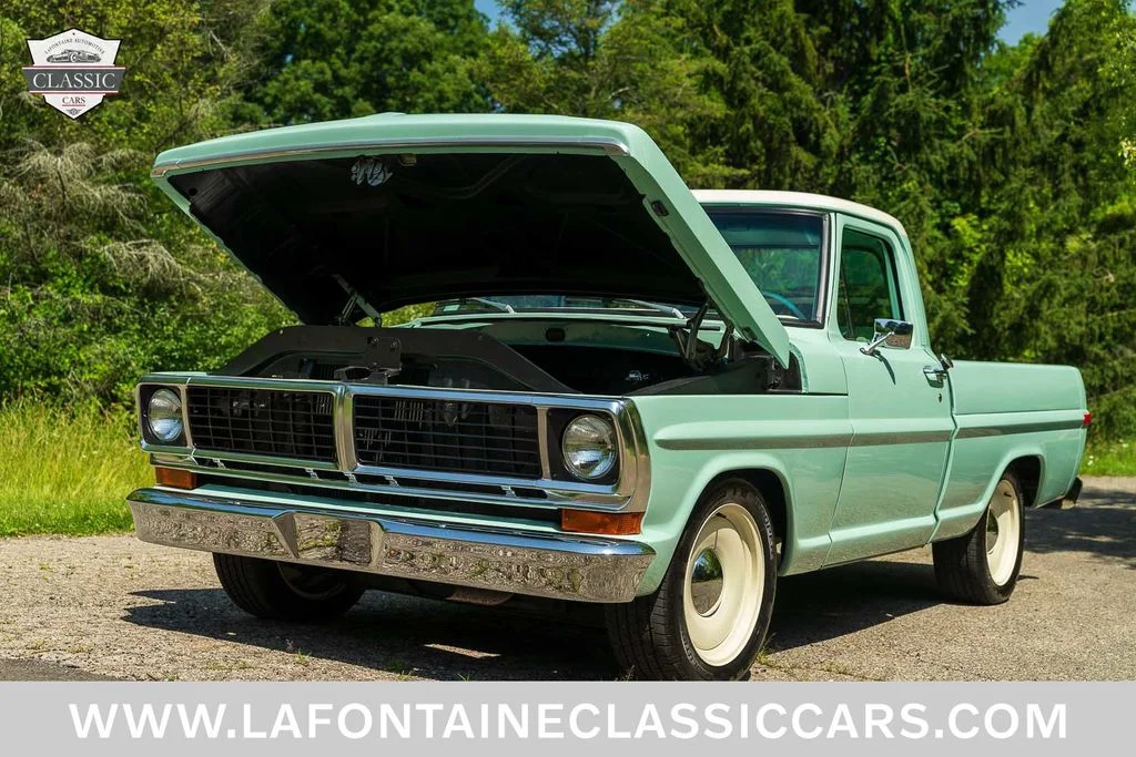 Used 1970  Ford  image 30
