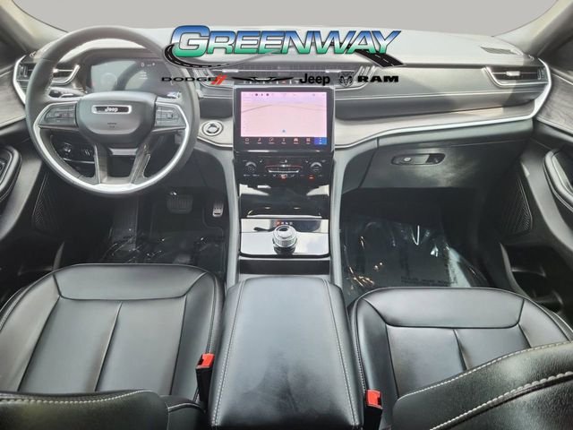 Used 2025 White Jeep Limited image 9