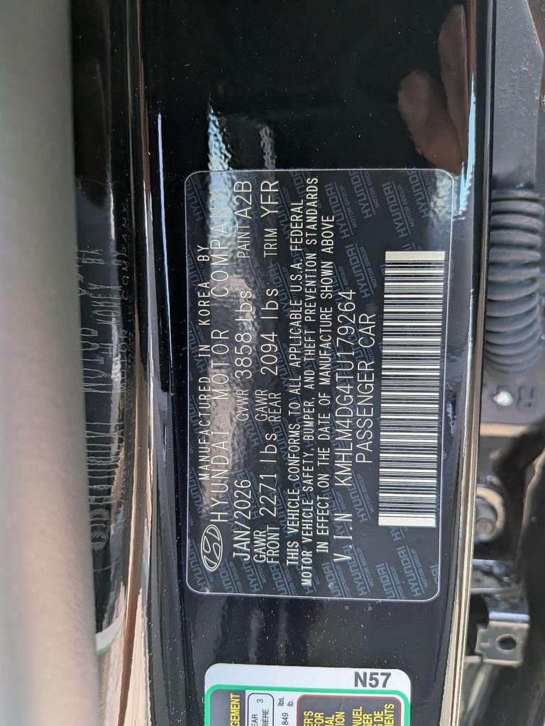New 2026 Black Hyundai SEL Sport image 34