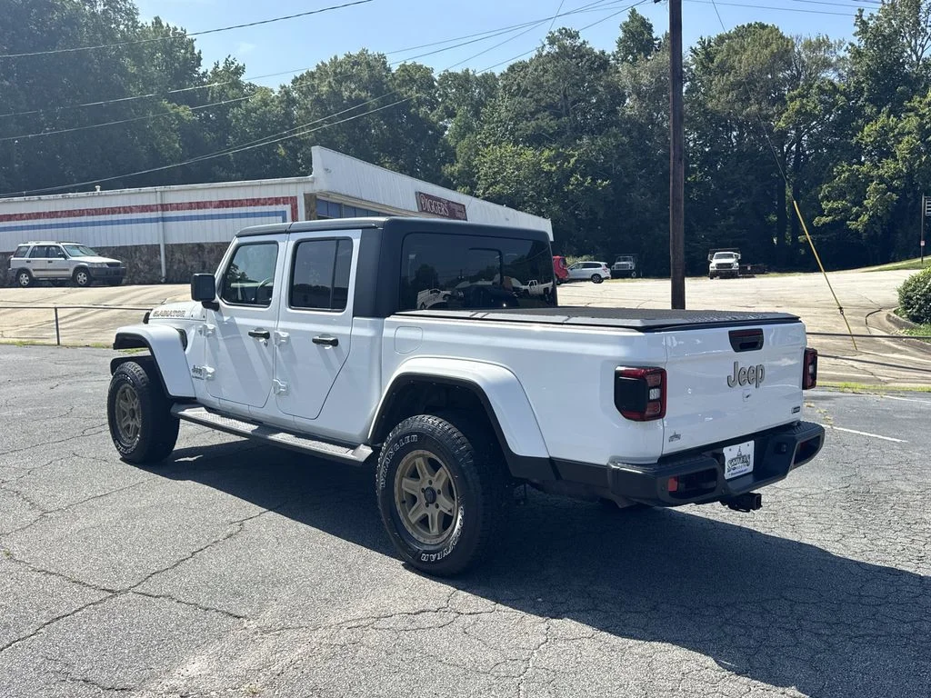 Used 2021 White Jeep Overland image 5