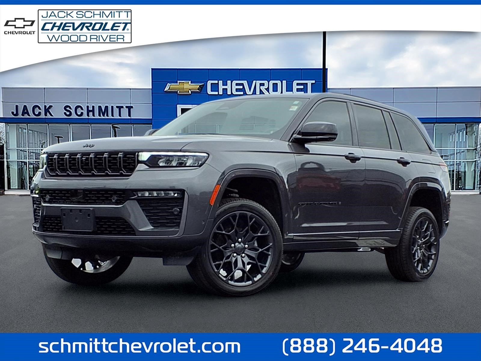 2026 Jeep Grand Cherokee Summit 4x4's photo