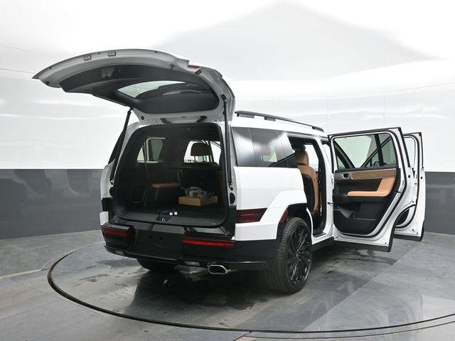 New 2027 White Hyundai Calligraphy AWD image 29