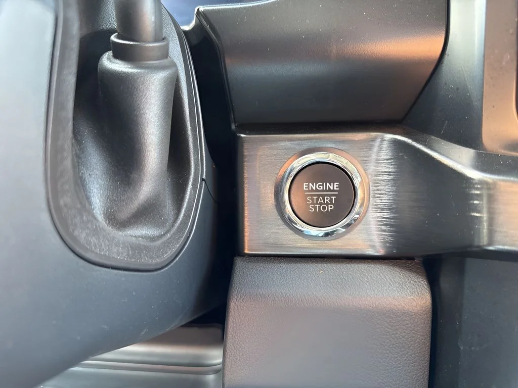 Used 2024 Gray Ford Lariat image 23