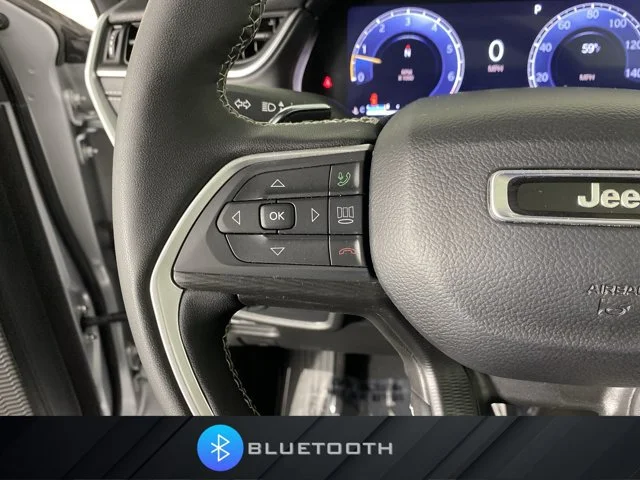 Used 2024 Silver Jeep Altitude X image 23