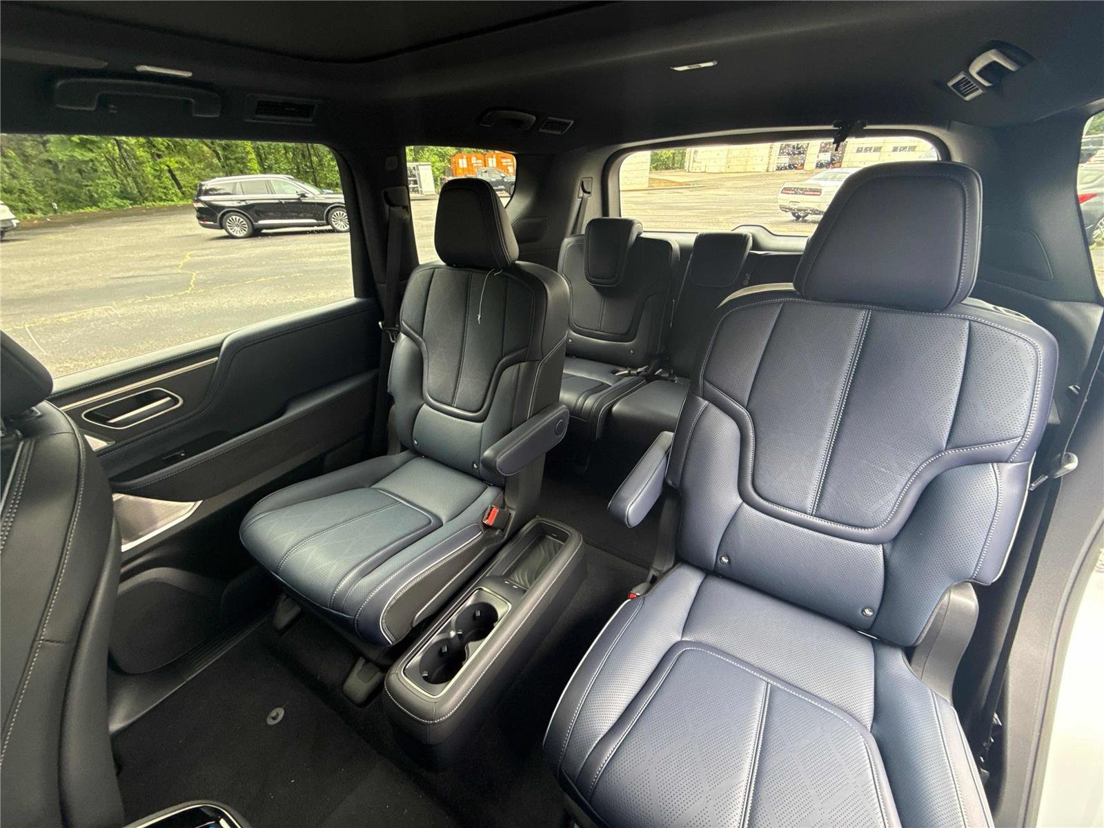 New 2026 RADIANT WHITE INFINITI Sport 4WD image 13