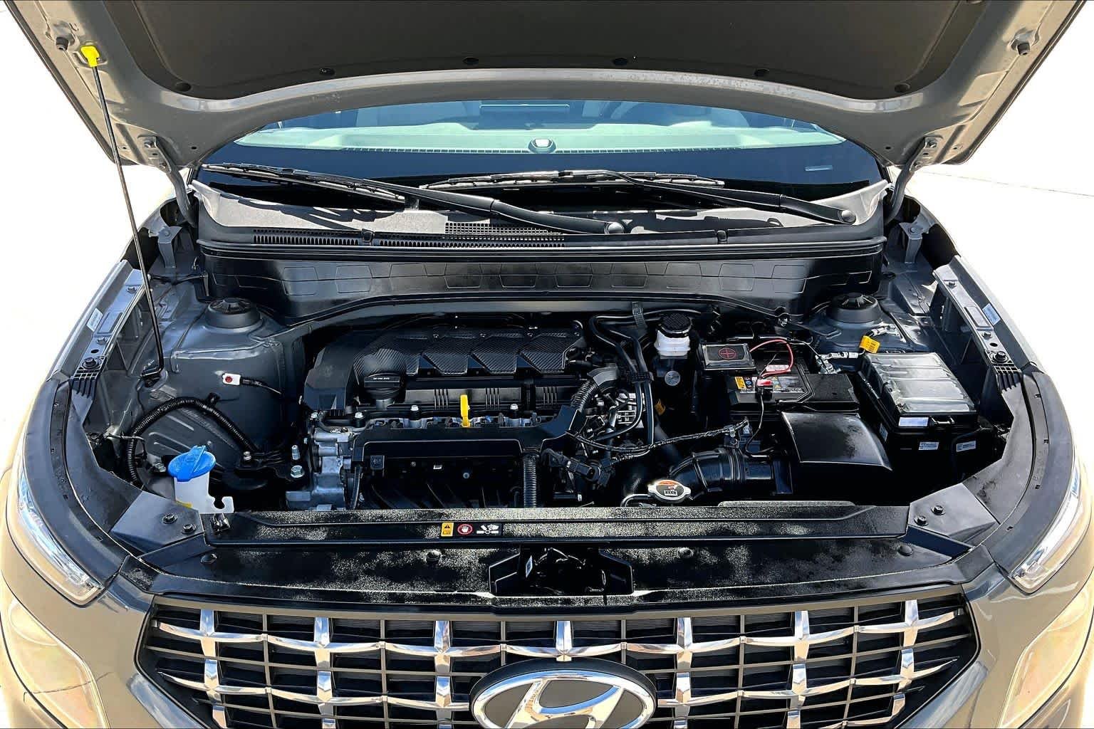 2025 Hyundai Venue SEL - Photo 32