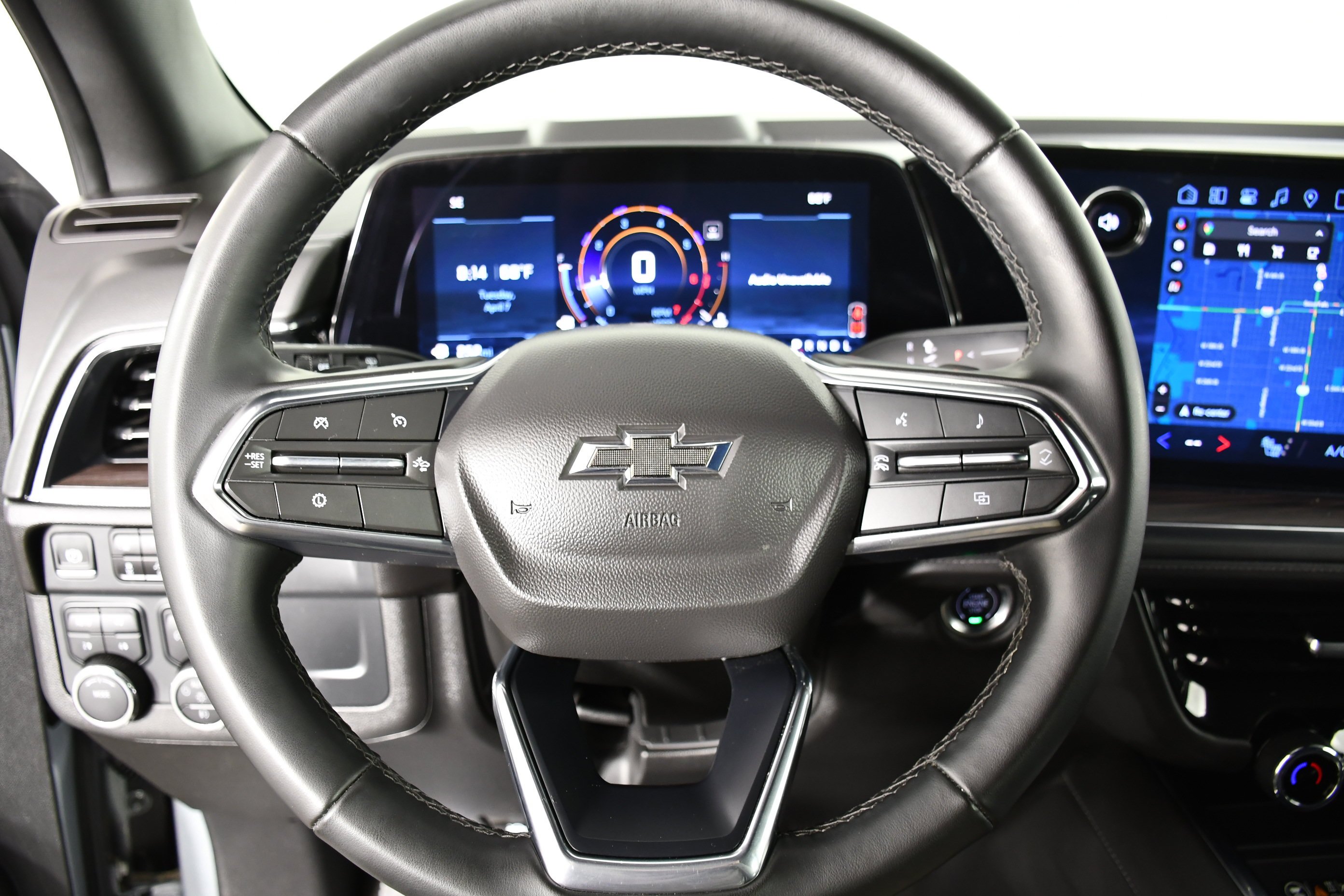 Used 2025 Sterling Gray Metallic Chevrolet Z71 image 20