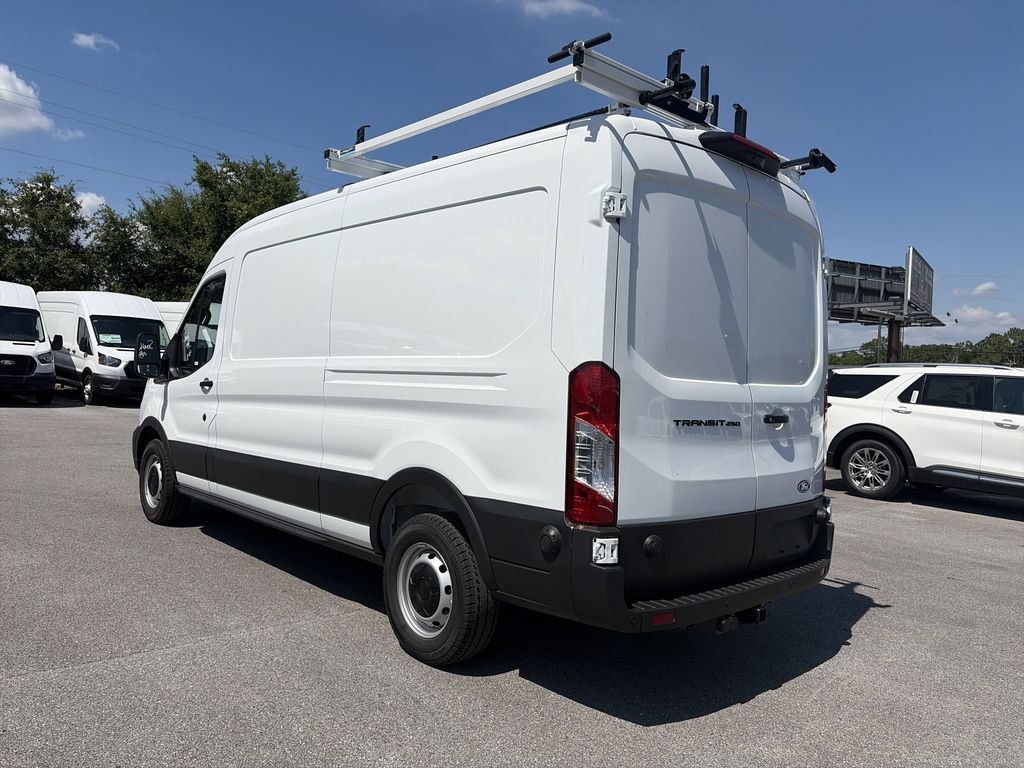 New 2026 Oxford White Ford Cargo Van image 5