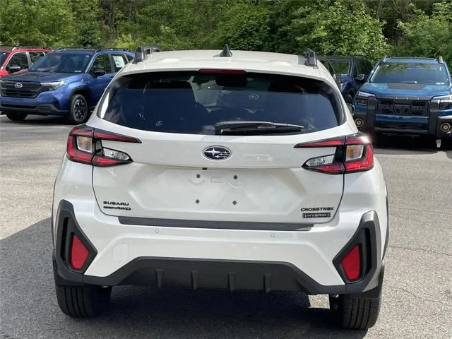 New 2026 CRYSTAL WHITE PEARL Subaru Limited Hybrid image 4