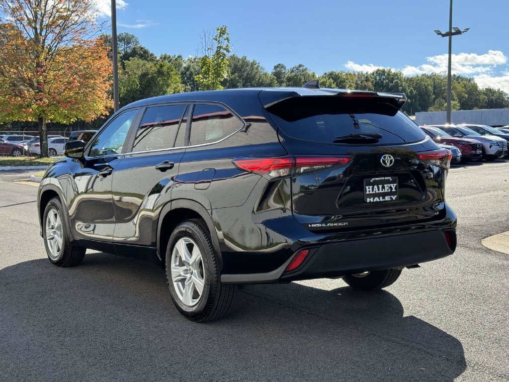 Used 2023 Black Toyota LE image 24