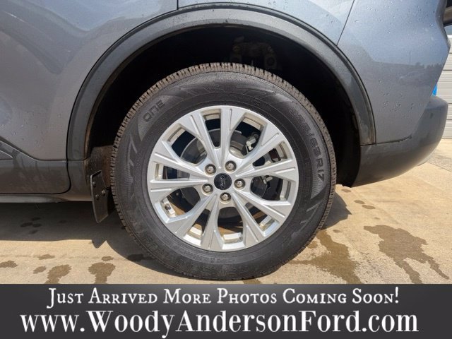 Used 2023 Carbonized Gray Metallic Ford Active image 7