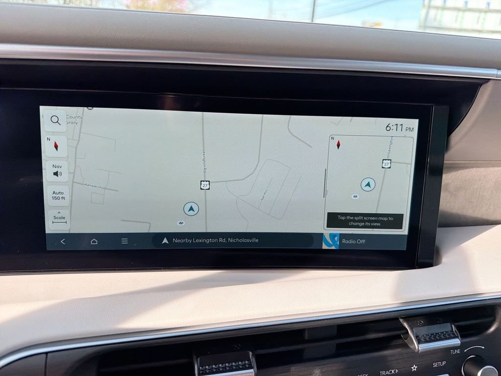 New 2026 White Hyundai SEL AWD image 19