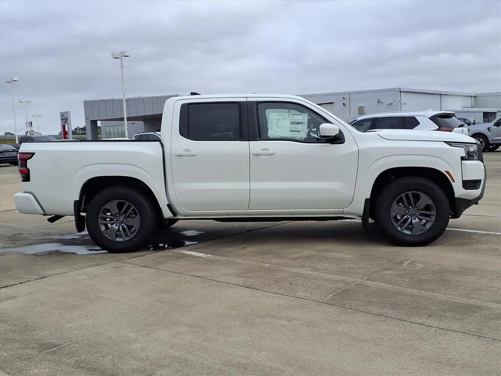 New 2026 White Nissan SV image 9
