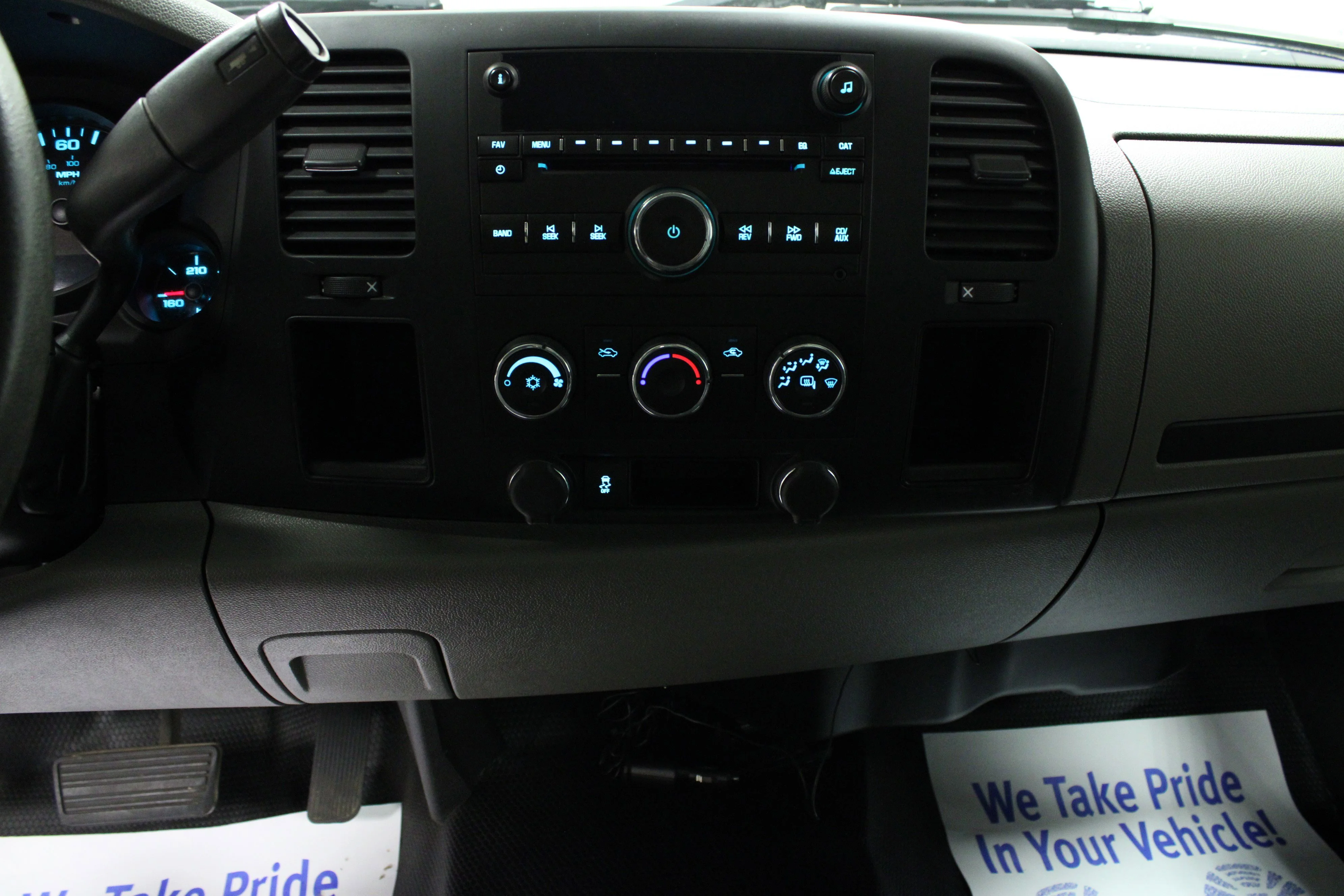 Used 2013 GRAYSTONE METALLIC Chevrolet Work Truck image 16