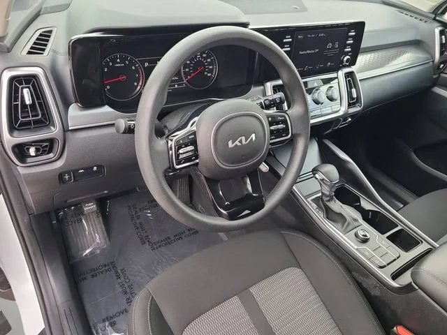 Used 2023 White Kia LX image 19