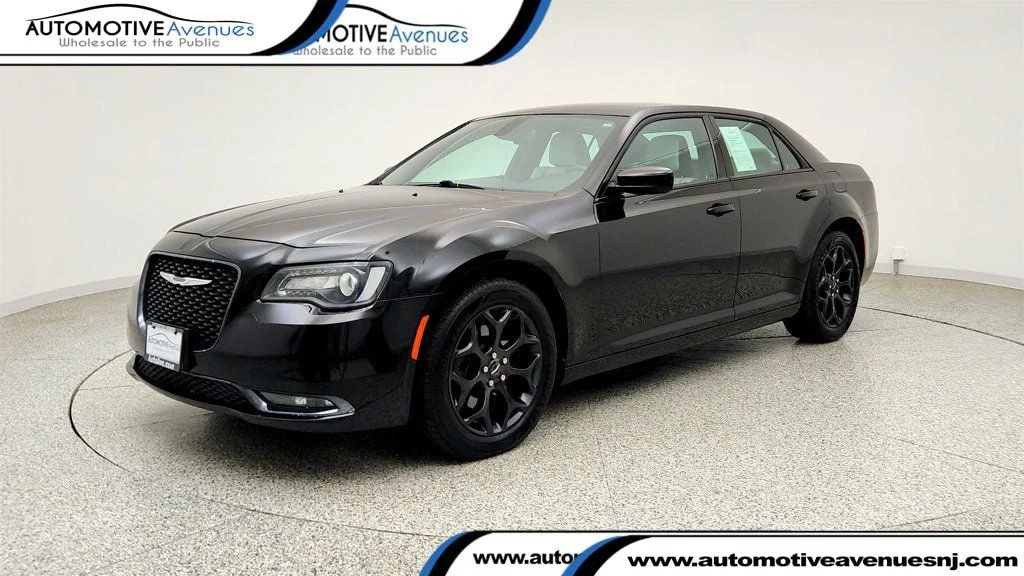 Used 2020 Gloss Black Chrysler 300S AWD image 1