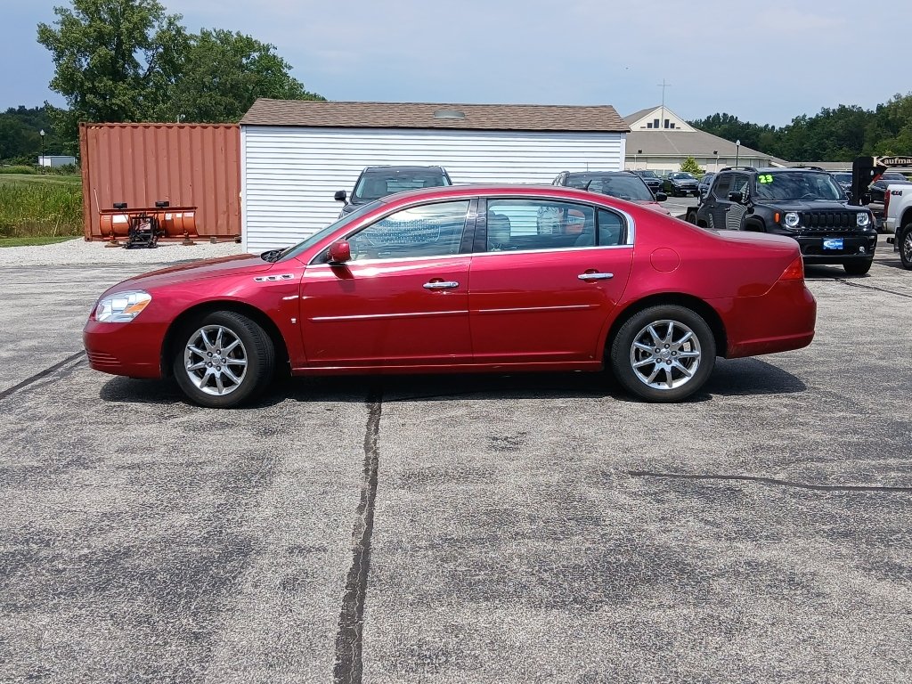 Used 2008 Buick Lucerne CXL with VIN 1G4HD57258U163514 for sale in Monticello, IN