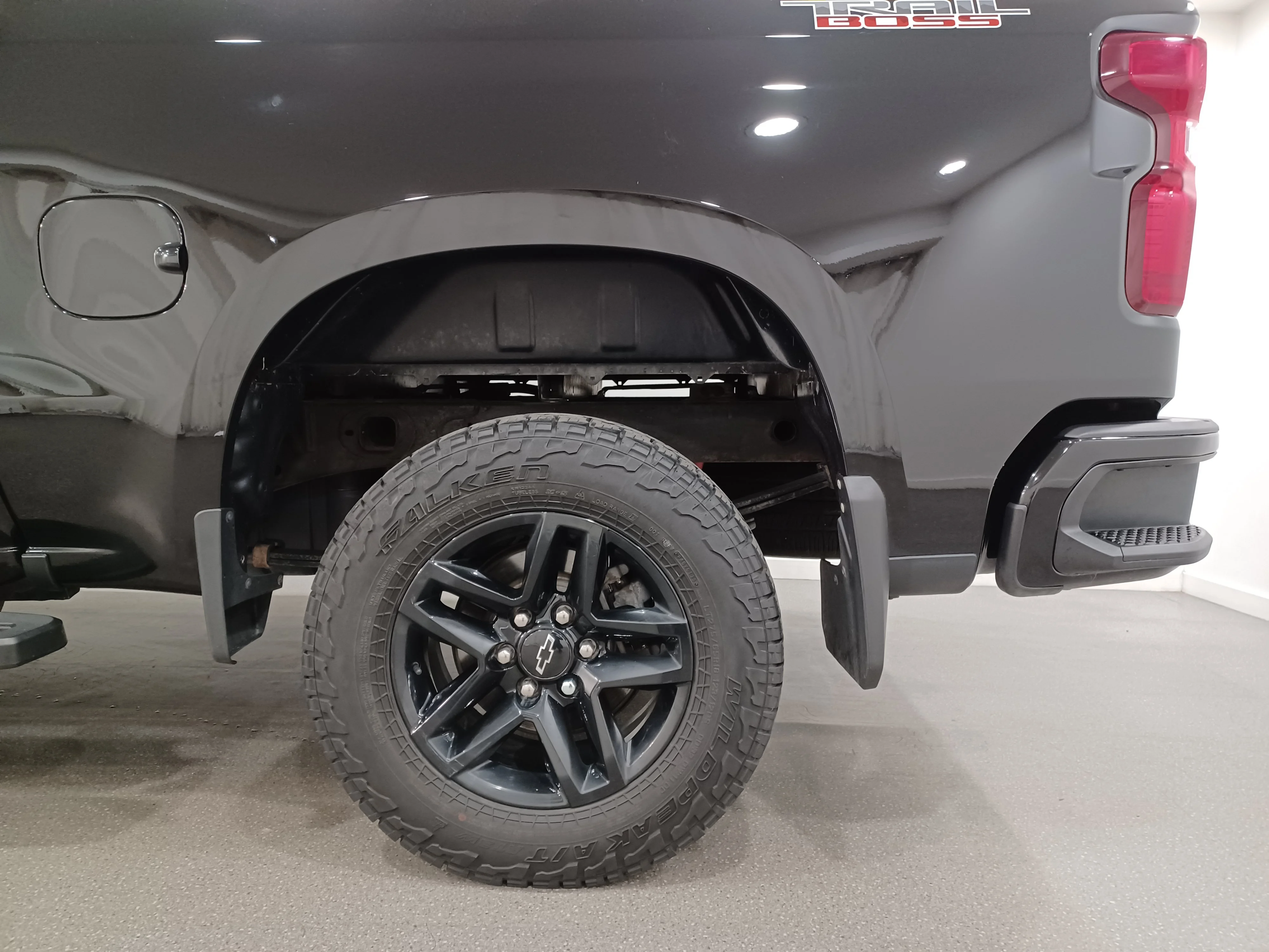 Used 2022 Black Chevrolet Custom Trail Boss 4WD*6 Pass | Adaptive Cruise | Remote Start | Tow Pkg | Park Assist | CarPlay image 19
