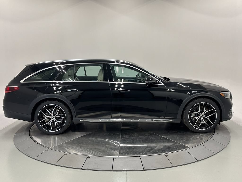 New 2026 Black Mercedes-Benz E 450 image 9