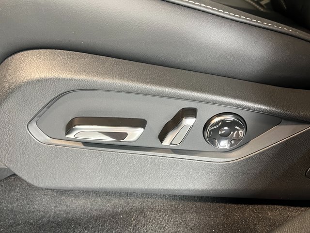 New 2026 Liquid Carbon Metallic Acura w/Technology Package image 15